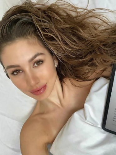 Aksu Escort Nuray Samimi Partnerlerini Bekliyor
