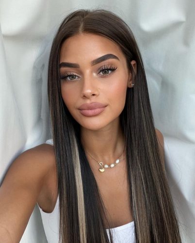 Baş Döndüren Kumluca Güzel Escort Kıvılcım