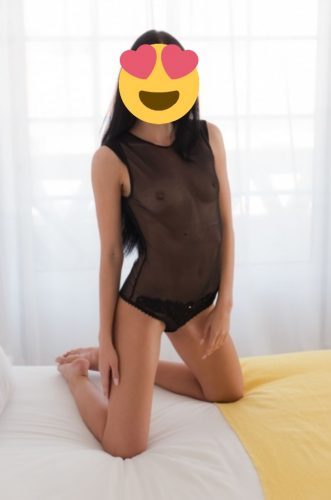 Eğlenmesini Bilen Dansçı Escort Bayan Şebnem