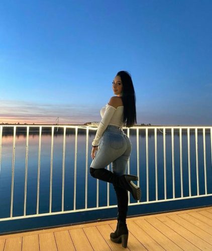 Elden Ödeme Alan Antalya Ucuz Escort Asena