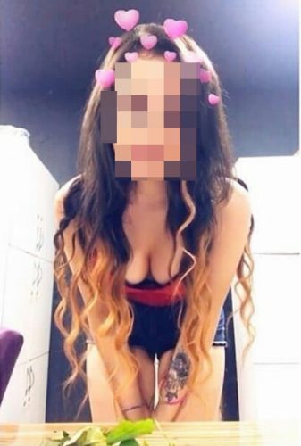 Eşsiz Konyaaltı Escort Burcu Görüşüyor