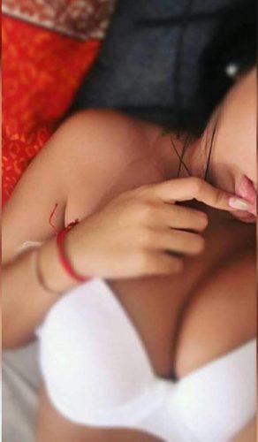 Farklılık Yaşatacak Lara Escort Eda