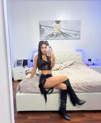 Kalpleri Çarptıracak Antalya Bakımlı Escort Bayan Asel