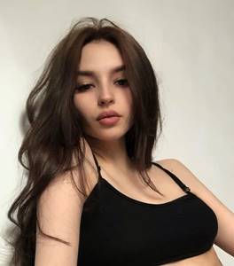 Konyaaltı Escort Helin Kucak Dansı İstiyor