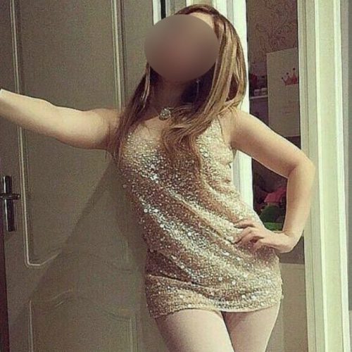Kendine Bakan Olgun Escort Helen
