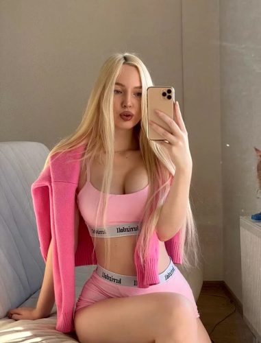 Keyif Dolu Neşeli Antalya Escort Berrin