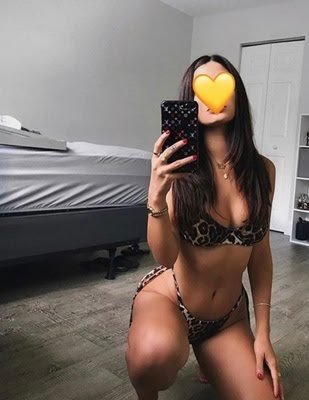 Finike Bakımlı Escort Helen